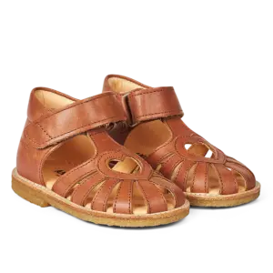 Begynder sandal med hjerte - Cognac - 20