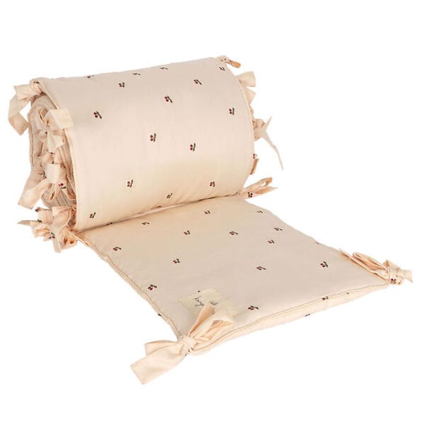 Konges Sløjd Sengerand - 360x30 cm - Cherry Konges Sløjd Sengerand - 360x30 cm - Cherry