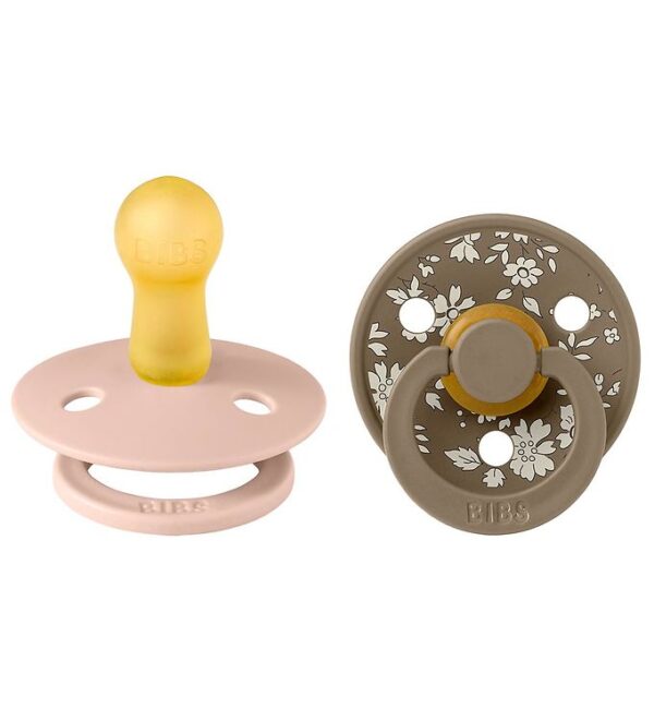 BIBS X Liberty Colour Sutter - 2-pak - Str. 2 - Rund - Capel/Blu BIBS X Liberty Colour Sutter - 2-pak - Str. 2 - Rund - Capel/Blu