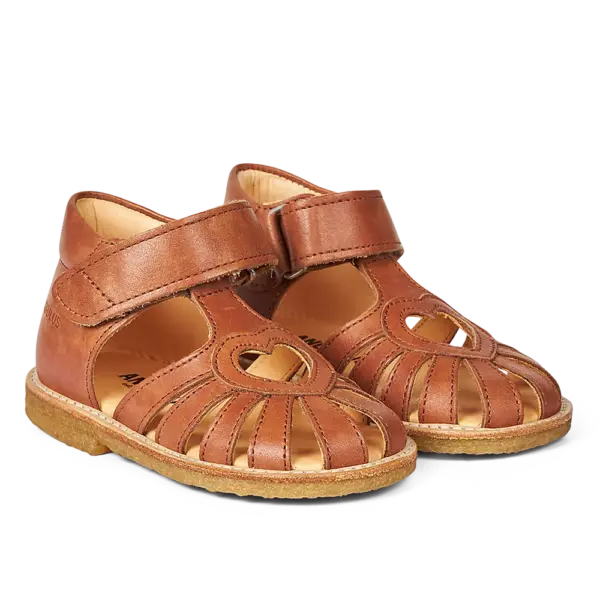Begynder sandal med hjerte - Cognac - 24
