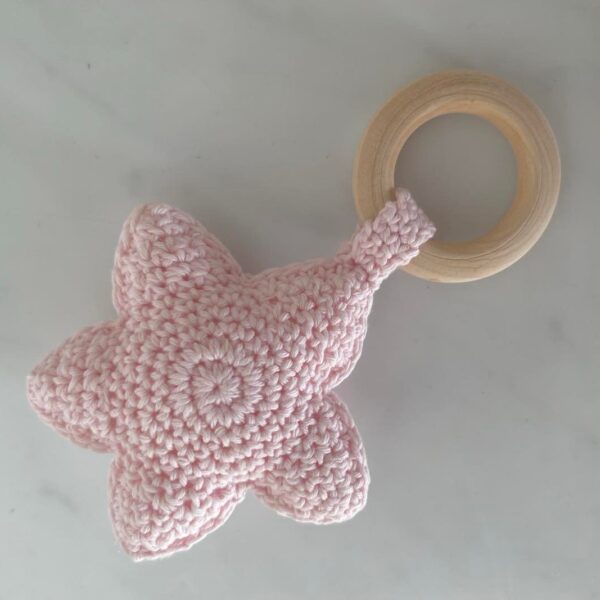 Bidering med Hæklet Stjerne i Baby Lyserød