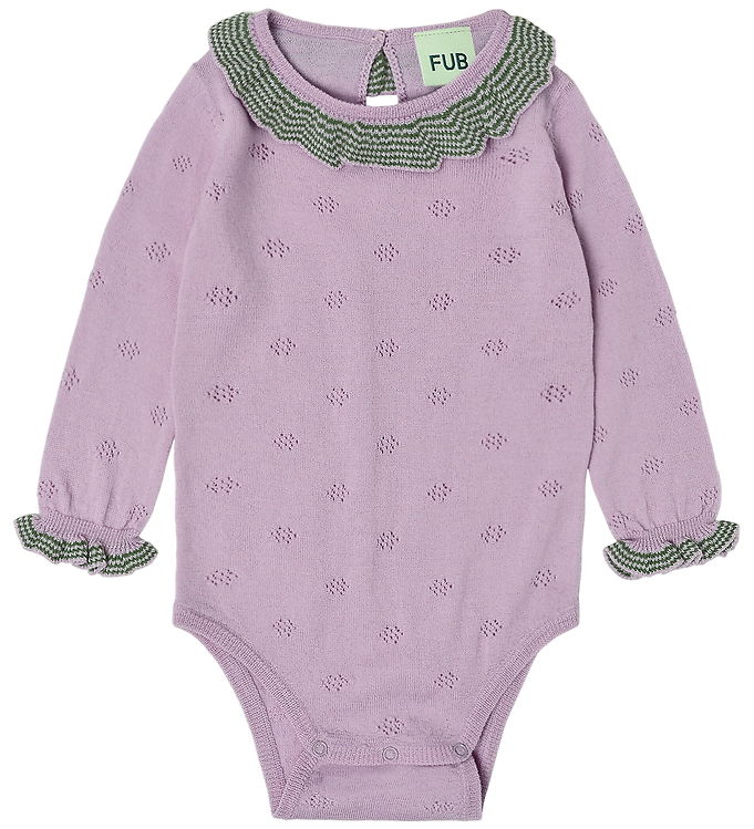 FUB Body l/æ - Ruffle - Strik - Uld - Iris m. Hulmønster FUB Body l/æ - Ruffle - Strik - Uld - Iris m. Hulmønster