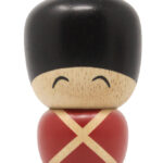 FableWood Garder - Christian - 6 cm - Natur/Rød/Sort