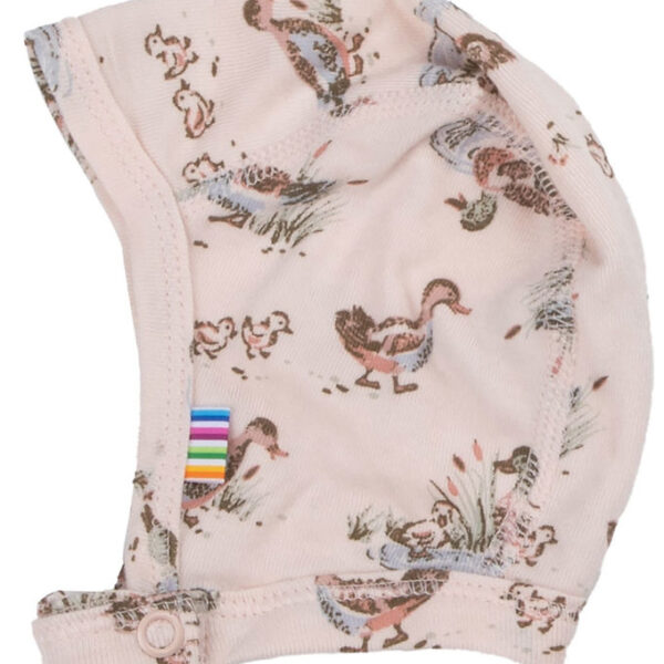 Joha Babyhjelm - Viskose/Bambus - Lyserød m. Ænder Joha Babyhjelm - Viskose/Bambus - Lyserød m. Ænder