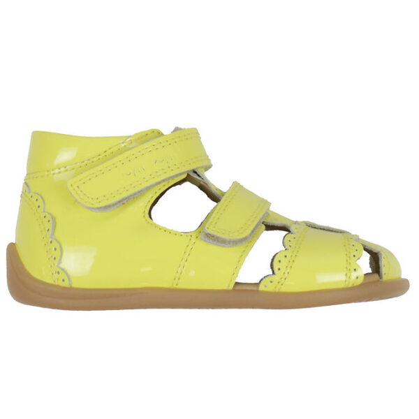 Pom Pom Sandaler - Two Velcro Scalloped - Yellow Patent