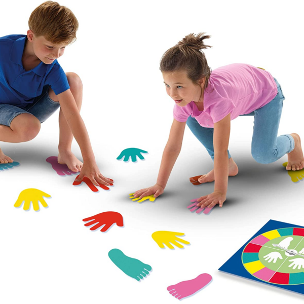 SES Creative | Twist med hænder og fødder