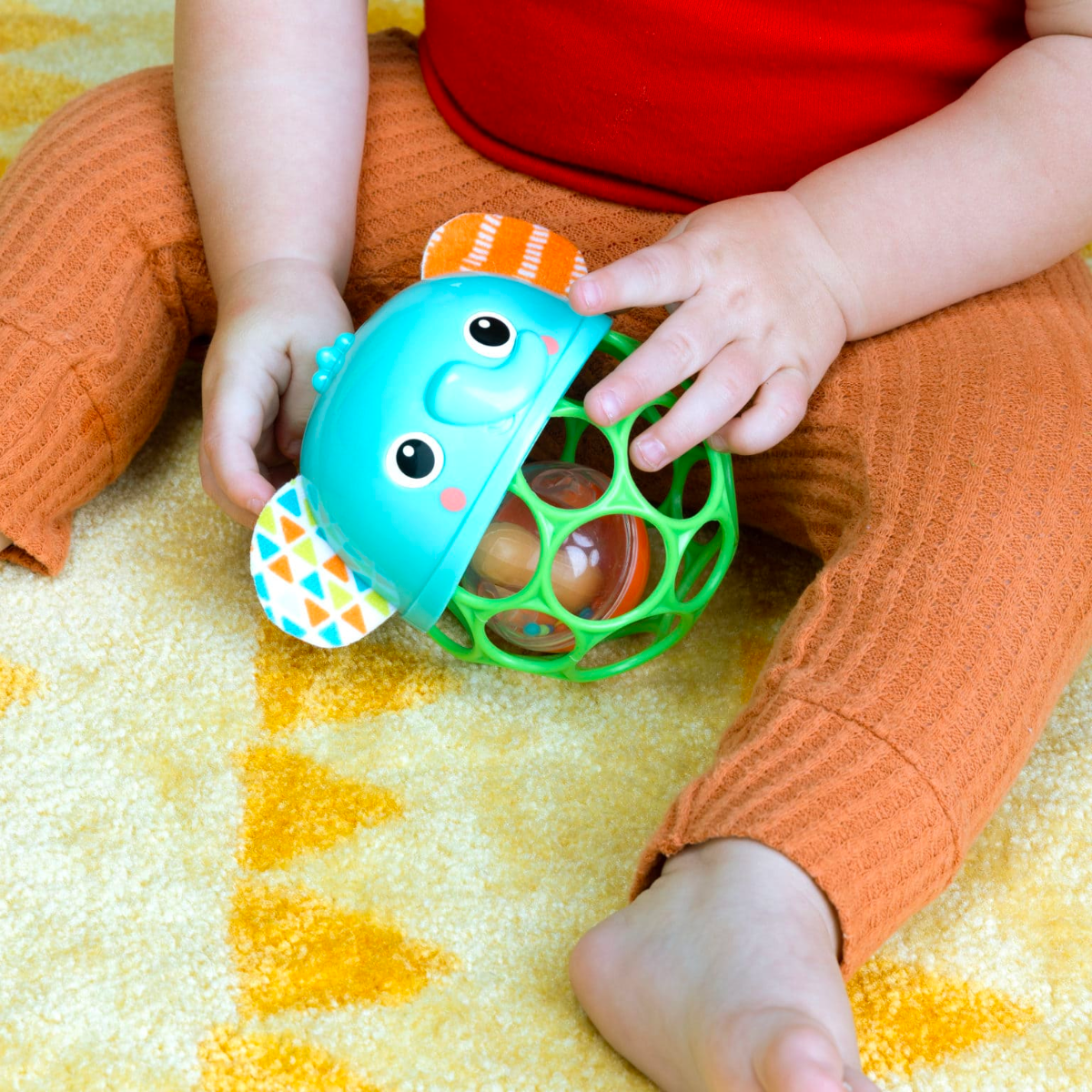 Bright Starts | Oball Giggle & Glow rangle