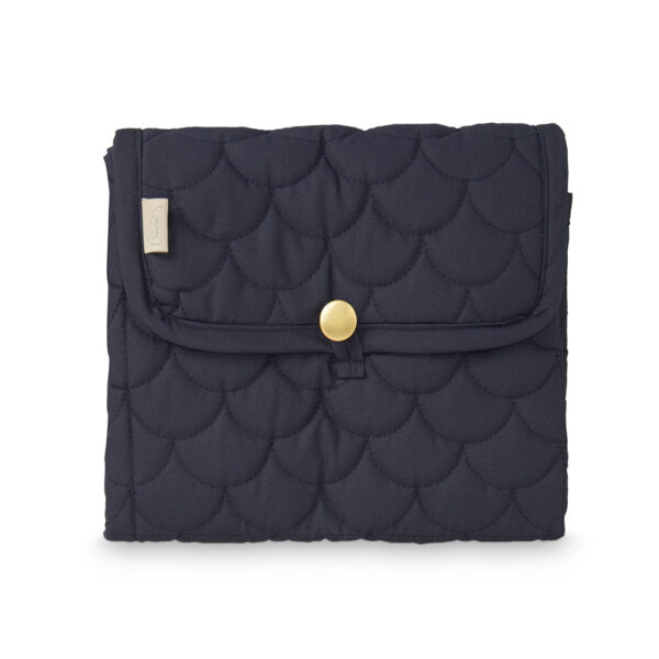 Cam Cam Copenhagen Pusleunderlag i quilt - Navy Cam Cam Copenhagen Pusleunderlag i quilt - Navy