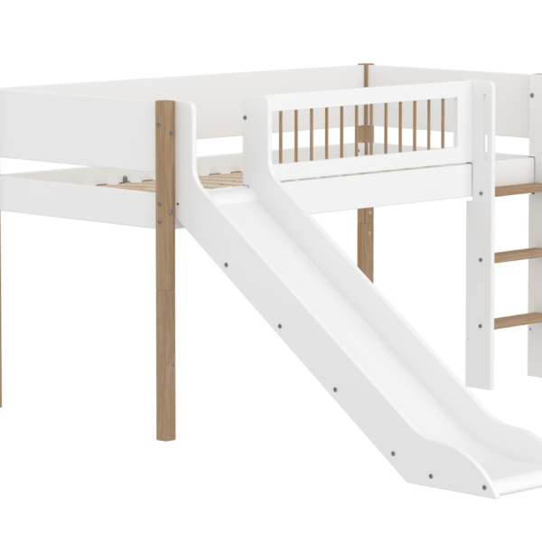 Flexa Nor Halvhøj Seng 120 cm Med Rutchebane, Stige og Crossbar Sengehest 90x200 cm - Hvid/eg