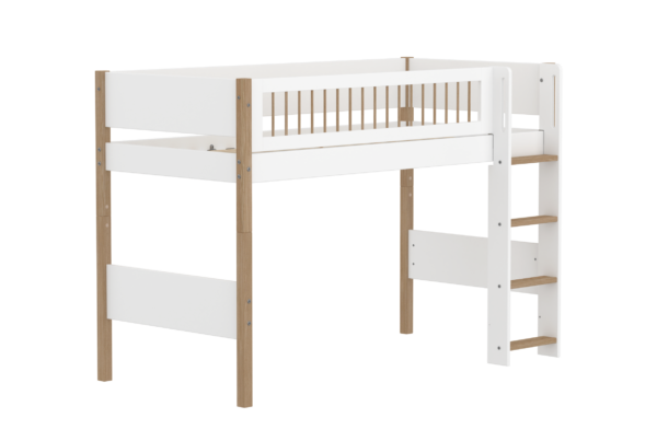 Flexa Nor Mellemhøj Seng 143 cm Med Stige og Crossbar Sengehest 90x200 cm - Hvid/eg