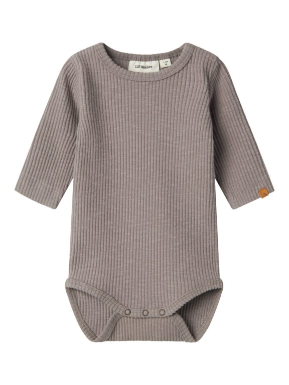 Lil Atelier Rajo Mab Slim Body - Silent Storm - 56 cm Lil Atelier Rajo Mab Slim Body - Silent Storm - 56 cm