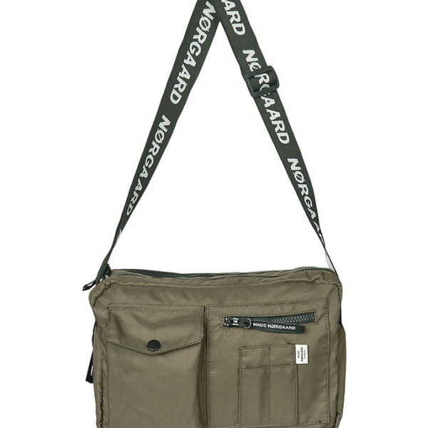 Mads Nørgaard Skuldertaske - Bel One Cappa - Walnut