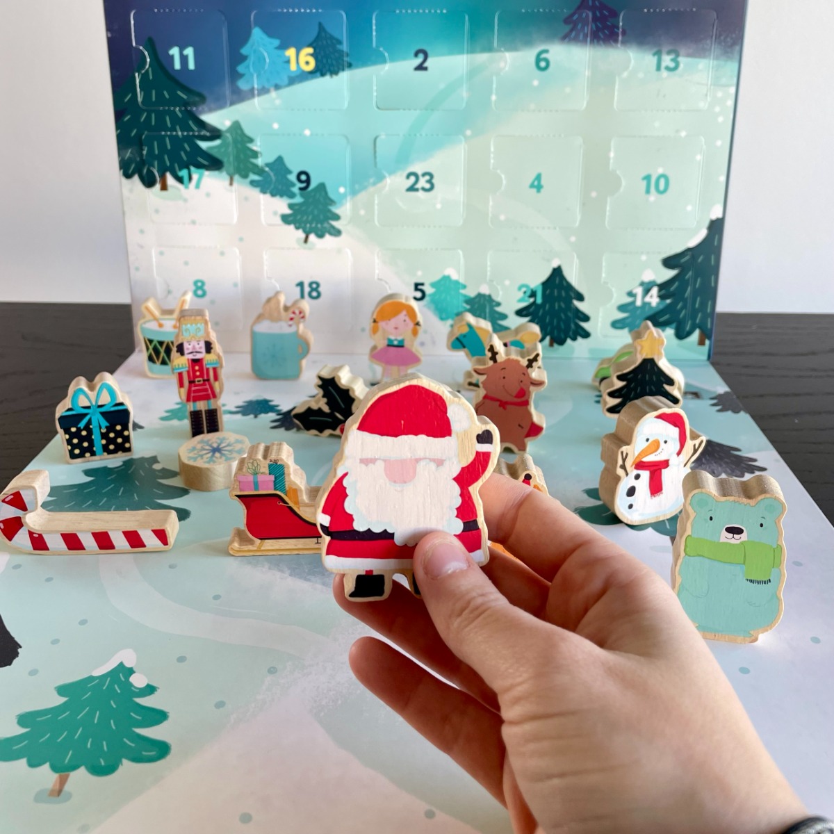 Vilac | Julekalender - Føl & Find