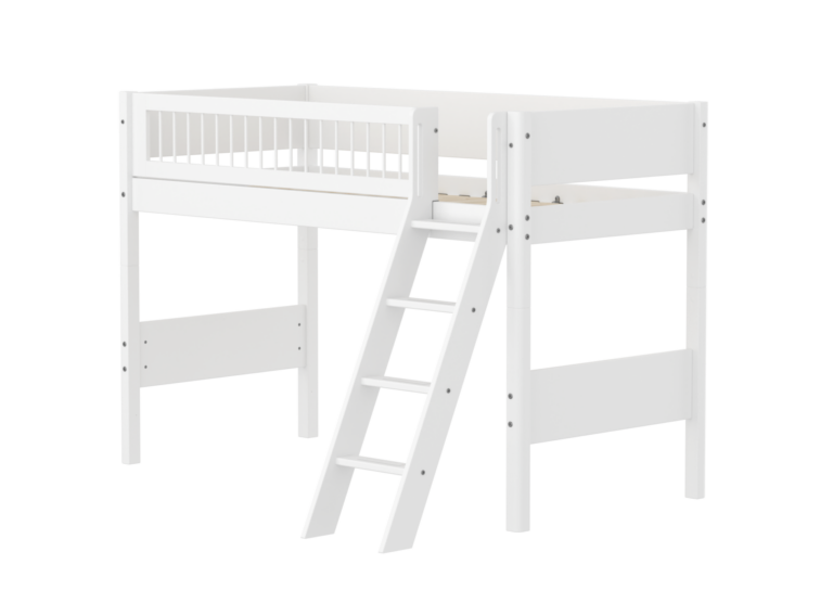 Flexa White Mellemhøj Seng 143 cm Med Skrå Stige og Crossbar Sengehest 90x200 Cm- Hvid