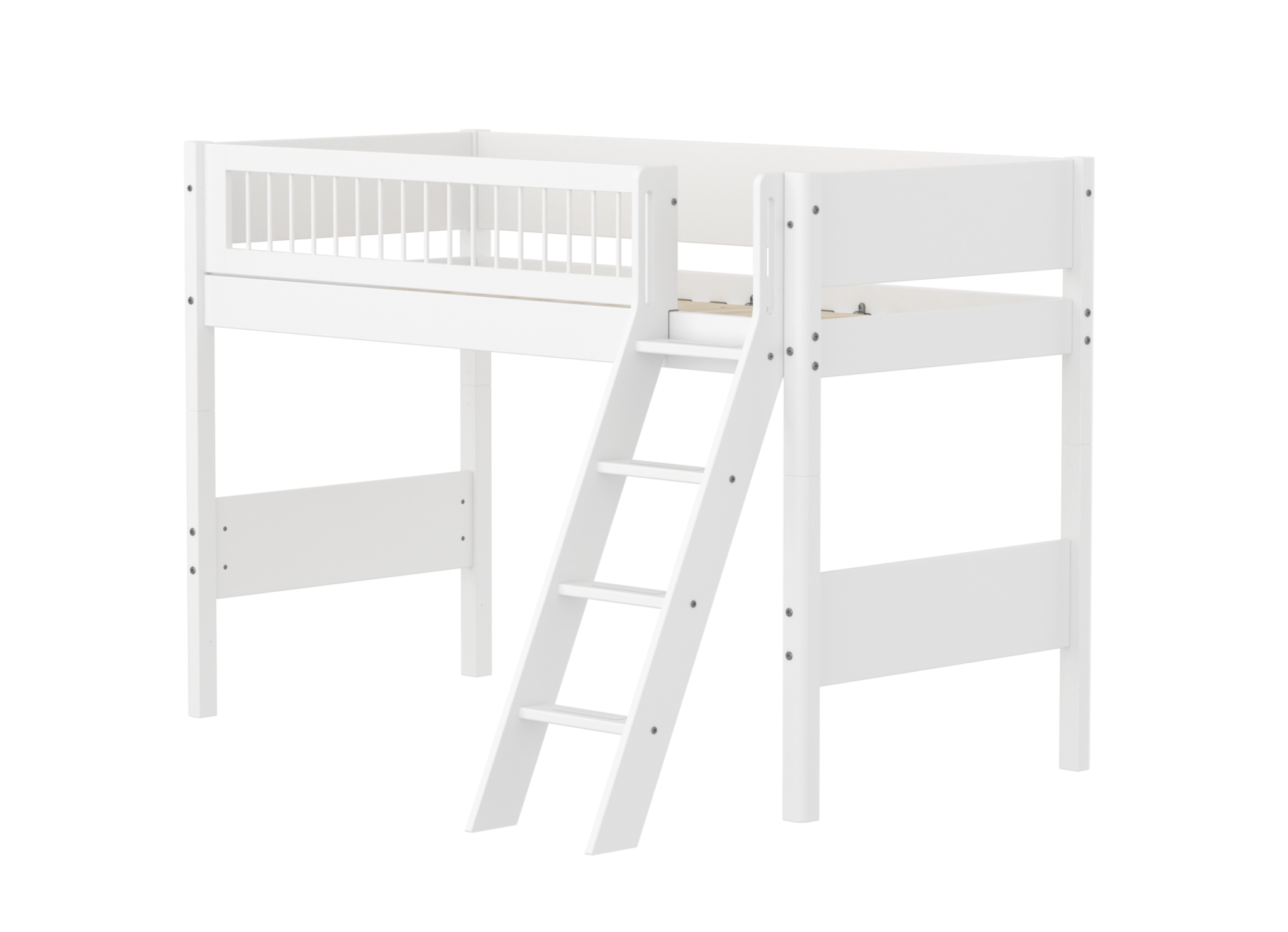 Flexa White Mellemhøj Seng 143 cm Med Skrå Stige og Crossbar Sengehest 90x200 Cm- Hvid