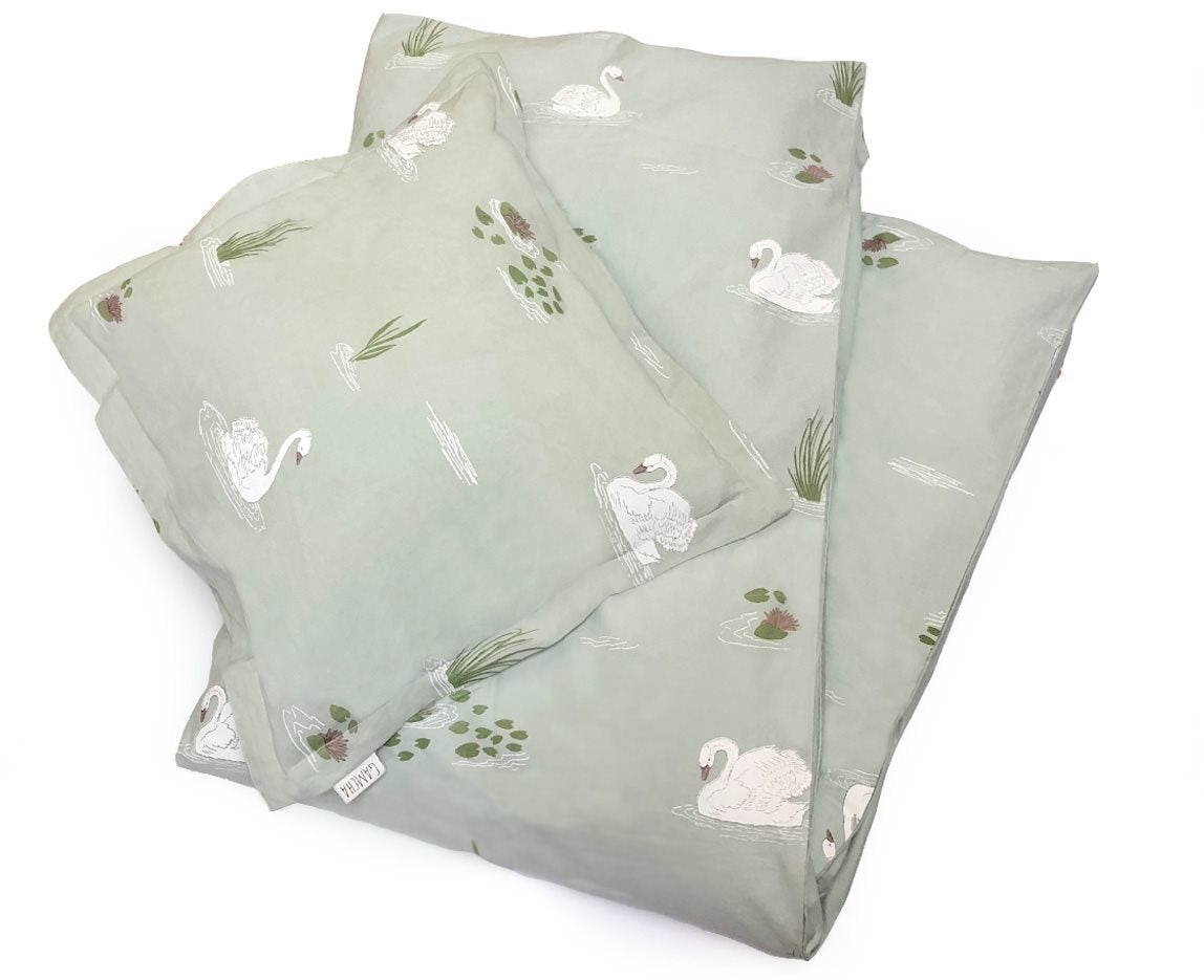 Gamcha Sengetøj med Svaner - Junior Gamcha Sengetøj med Svaner - Junior