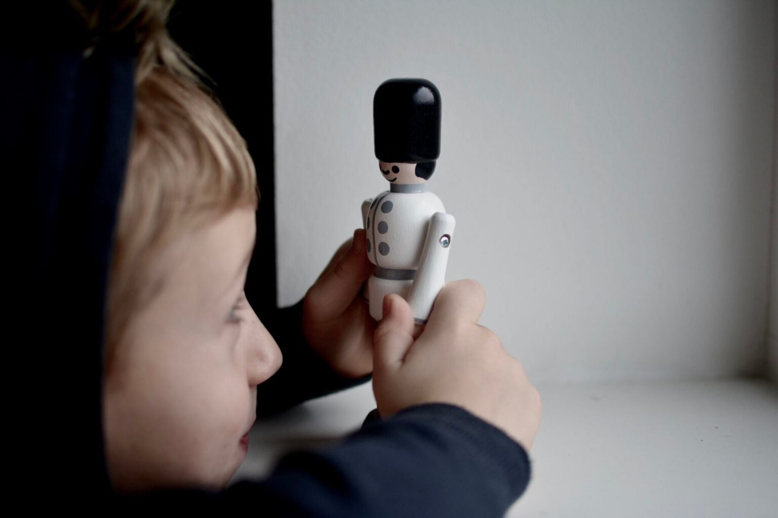 Kongelig Garder Hvid - Ella & Frederik Kongelig Garder Hvid - Ella & Frederik