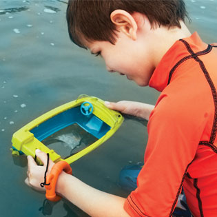 Learning Resources | Båd med forstørrelsesglas og lup