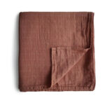 Mushie Swaddle Cognac
