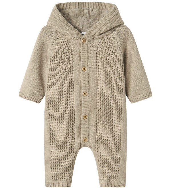 Name It Heldragt m. For - Strik - NbnOlly - Island Fossil Name It Heldragt m. For - Strik - NbnOlly - Island Fossil