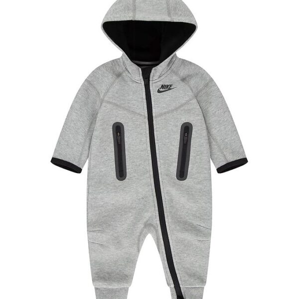 Nike Heldragt - Gråmeleret m. Sort