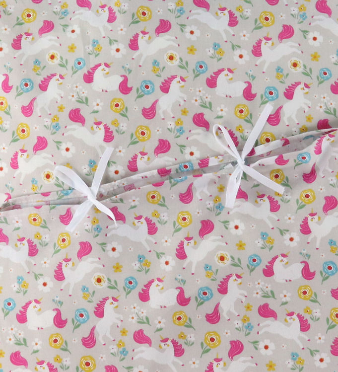 Nørgaard Madsens Sengetøj - Baby - Beige m. Enhjørninger