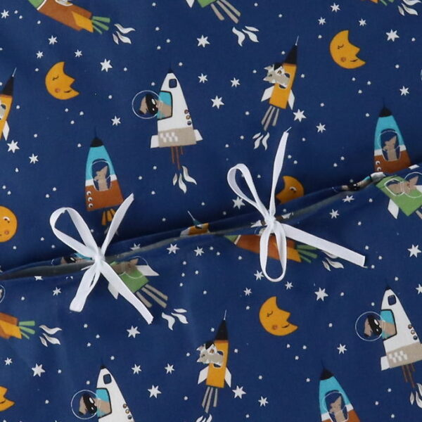 Nørgaard Madsens Sengetøj - Baby - Blå m. Rumraketter