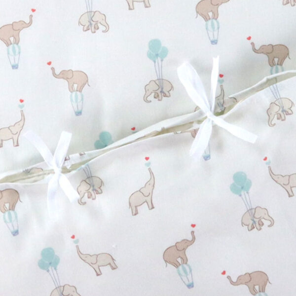 Nørgaard Madsens Sengetøj - Baby - Hvid m. Elefanter