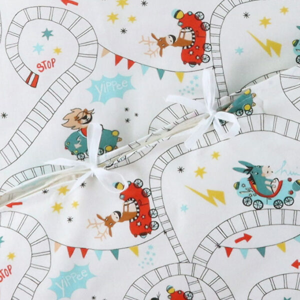 Nørgaard Madsens Sengetøj - Baby - Hvid m. Rutsjebane