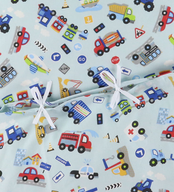 Nørgaard Madsens Sengetøj - Baby - Trafik - Lyseblå
