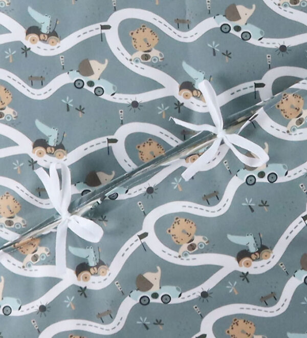 Nørgaard Madsens Sengetøj - Junior - Grå m. Biler på Snoede Veje