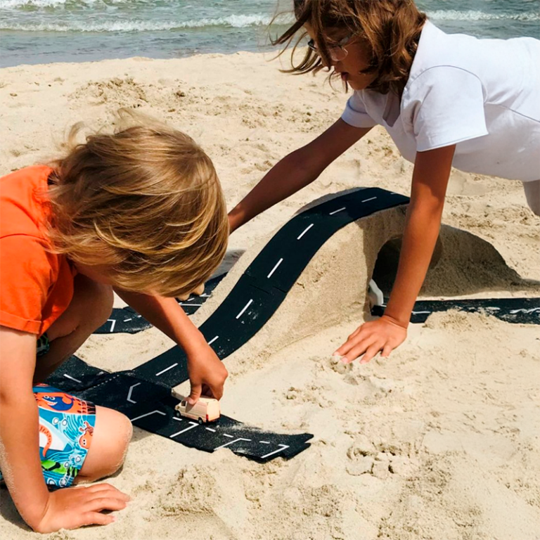 ToddleRoad Metropolis, 26 dele