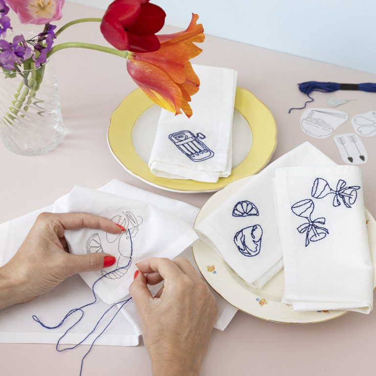 Creativ Company | Broder dine egne stofservietter, 4 stk