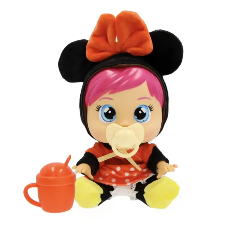 Loving care Minnie