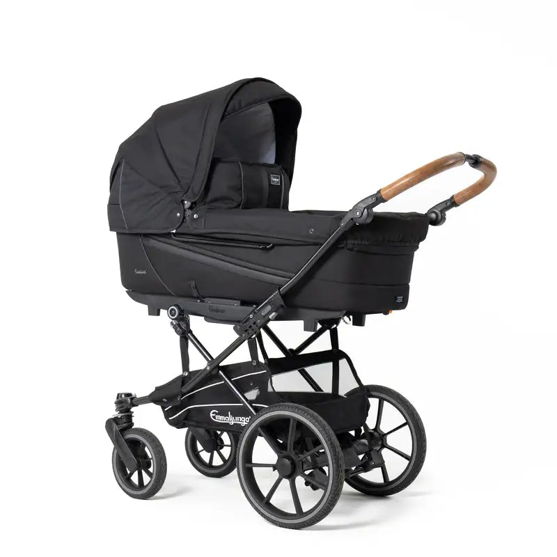 Emmaljunga Big Star Supreme - Black Emmaljunga Big Star Supreme - Black