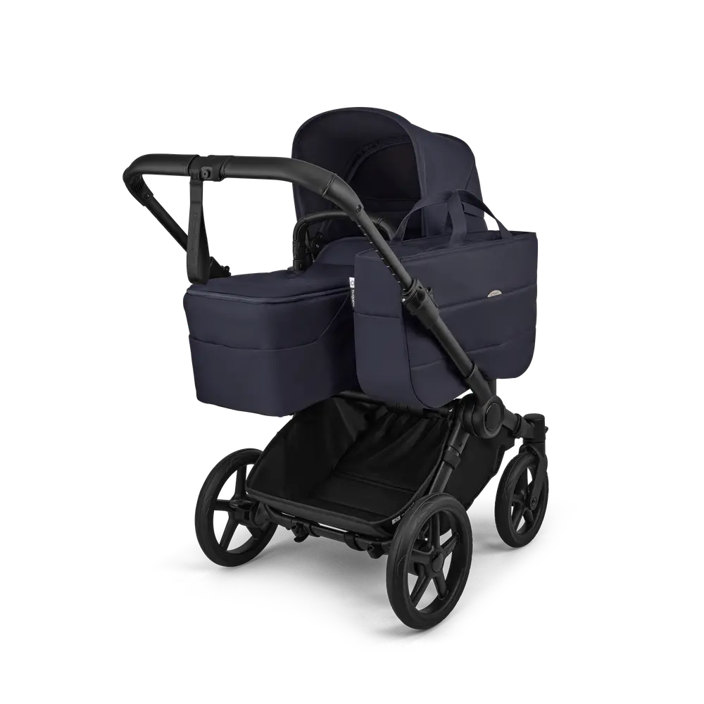 Bugaboo Donkey 6 Kombivogn - Deep Indigo Bugaboo Donkey 6 Kombivogn - Deep Indigo