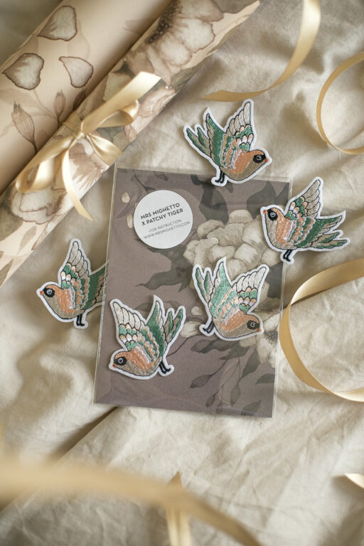 Strygemærker Flying Sparrow - Mrs. Mighetto