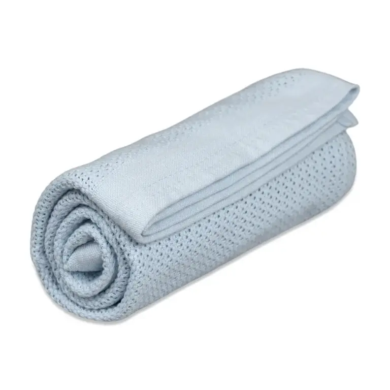 Vinter & Bloom Soft Grid Striktæppe Eko - True Blue