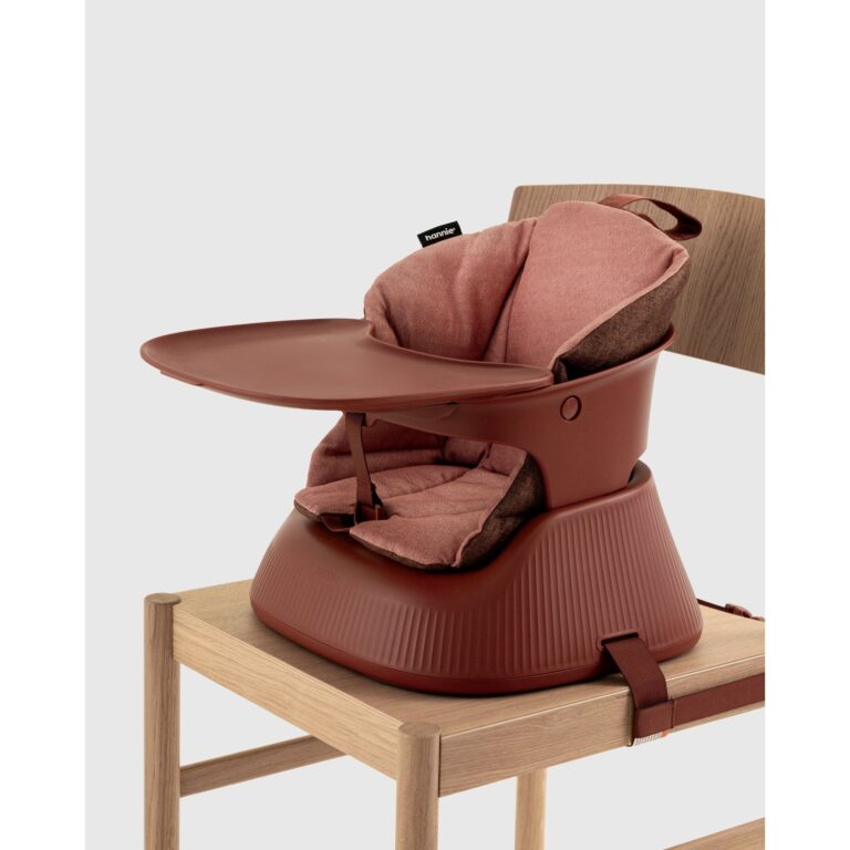 Hannie Transportabel Højstol - Mahogany Red