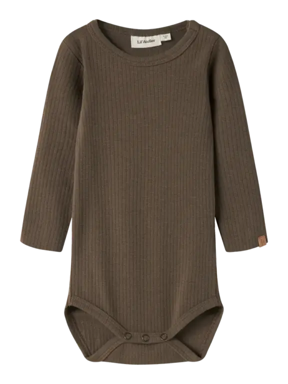 Lil' Atelier Gabo Bib Langærmet Slim Body - Teak - 56