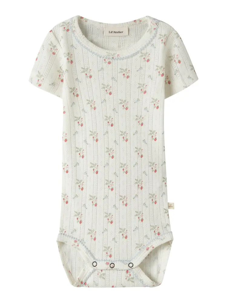 Lil' Atelier Rachello Duna Kortærmet Slim Body - Coconut Milk - 62 Lil' Atelier Rachello Duna Kortærmet Slim Body - Coconut Milk - 62